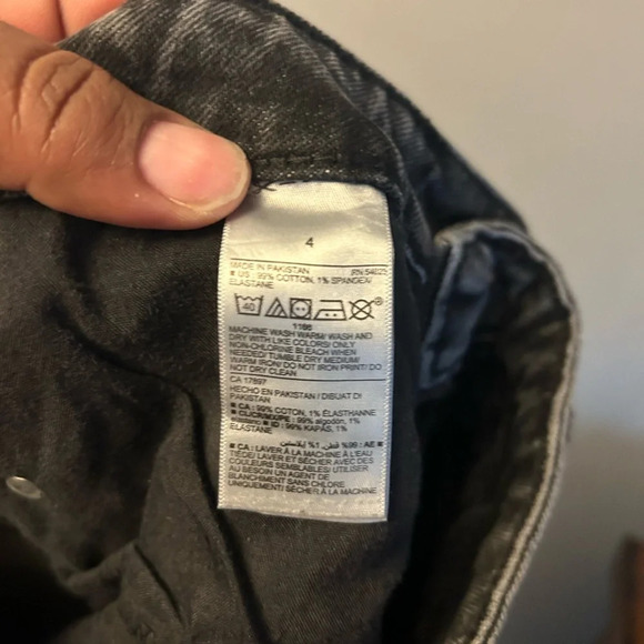 Old Navy jeans - “OG Straight High Rise” black wash distressed - Picture 5 of 9